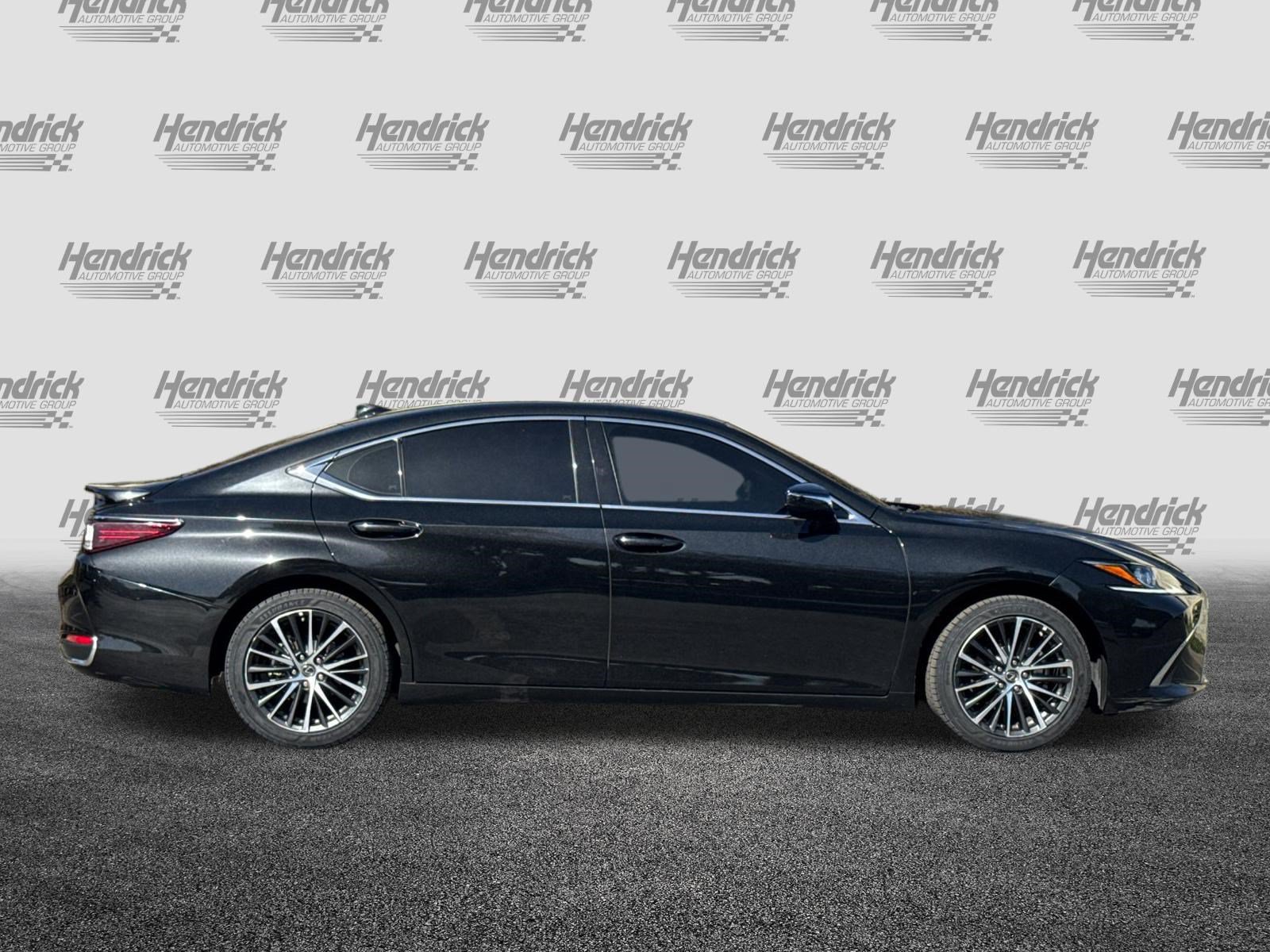 Certified 2024 Lexus ES 300h w/ Premium Package FWD image 3