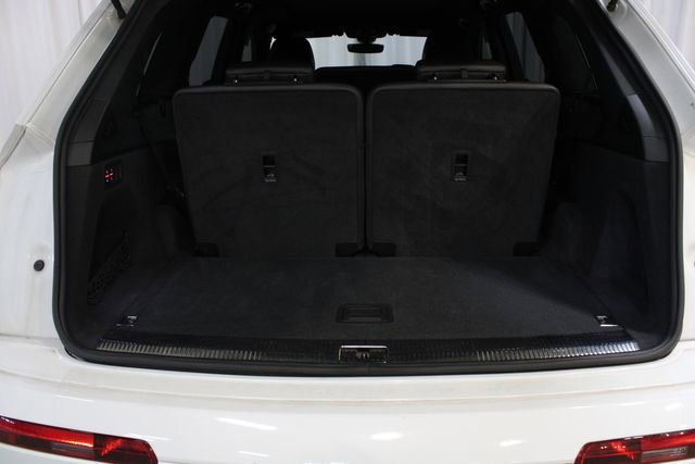 Used 2019 Audi Q7 3.0T Premium Plus AWD/4WD image 32