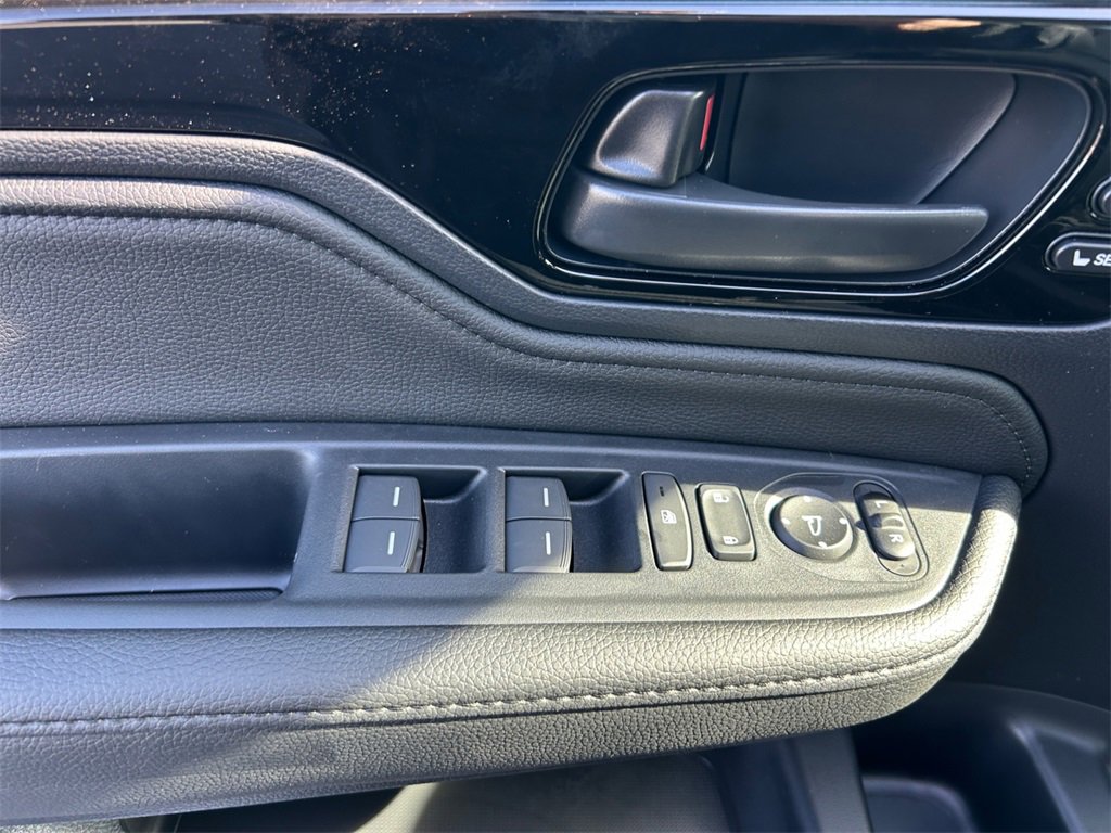 New 2026 Honda Odyssey Touring image 25