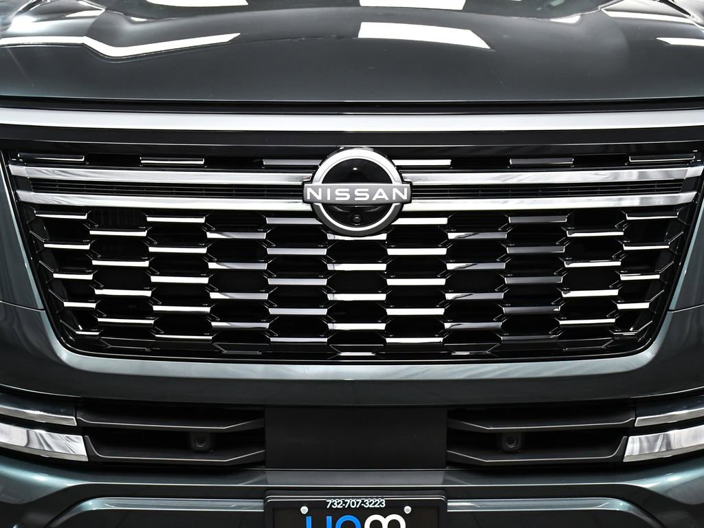 Used 2025 Nissan Armada Platinum Reserve AWD/4WD image 79