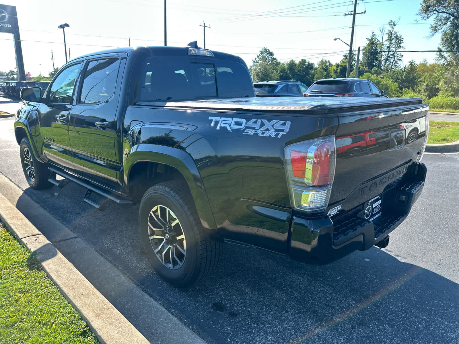 Used 2023 Toyota Tacoma TRD Sport image 21