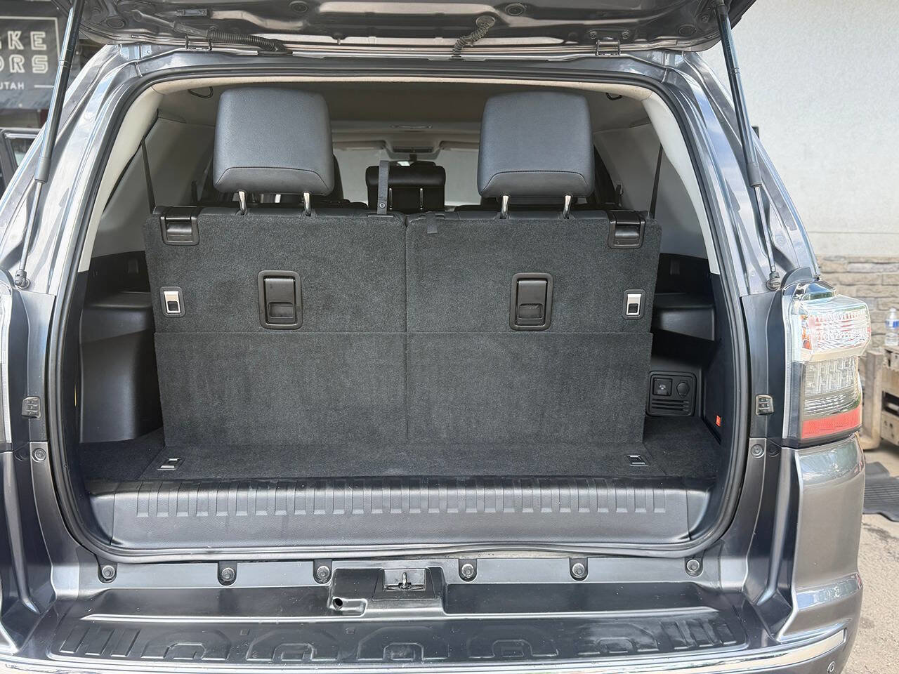 Used 2018 Toyota 4Runner Limited AWD/4WD image 66