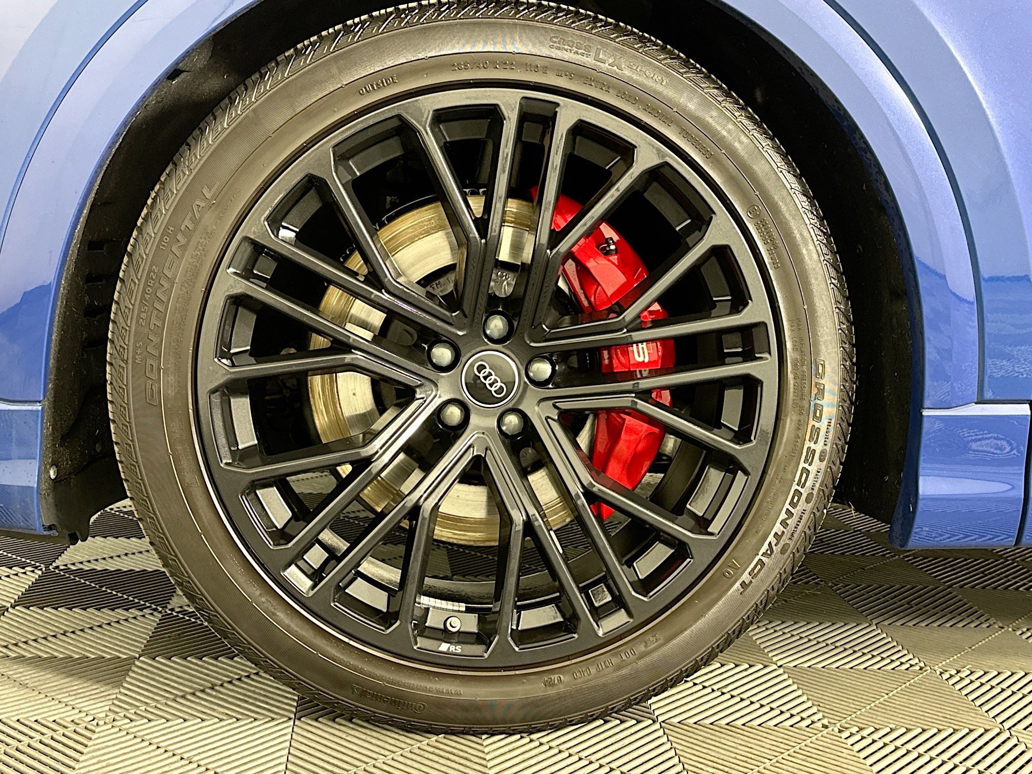 Used 2024 Audi SQ8 Premium Plus w/ S Sport Package image 35