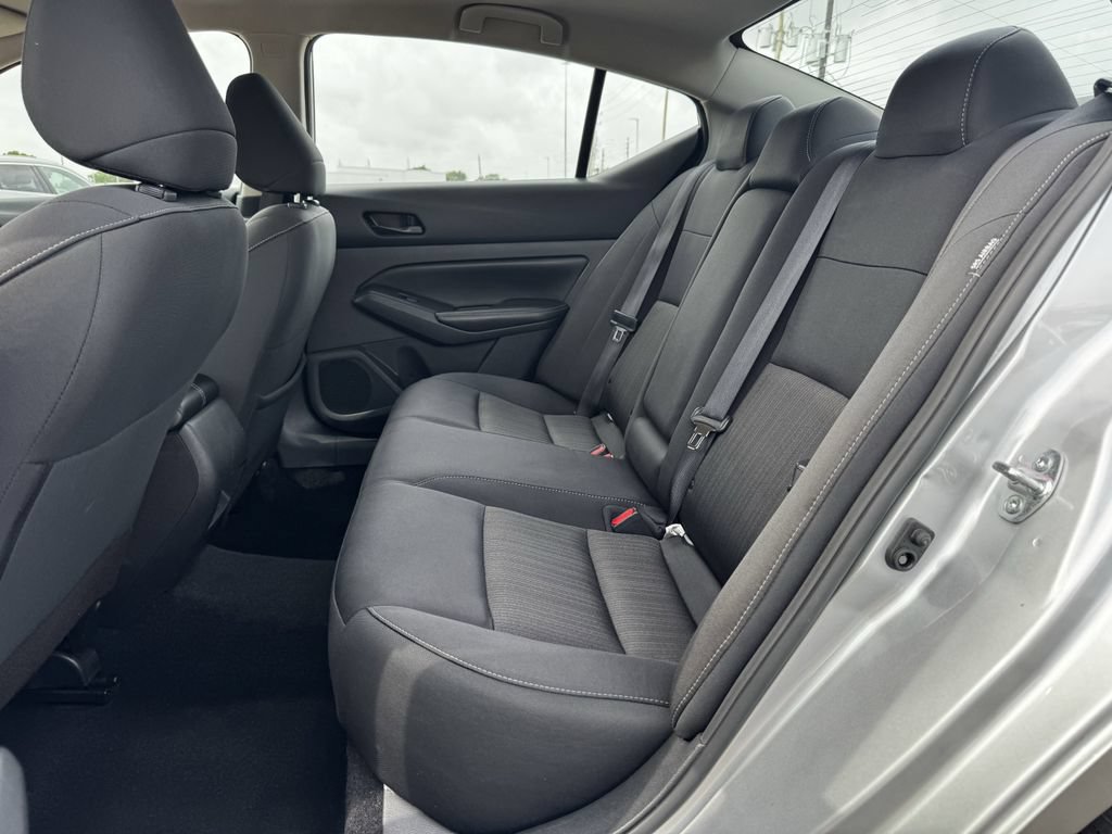 Used 2024 Nissan Altima 2.5 SV FWD image 28