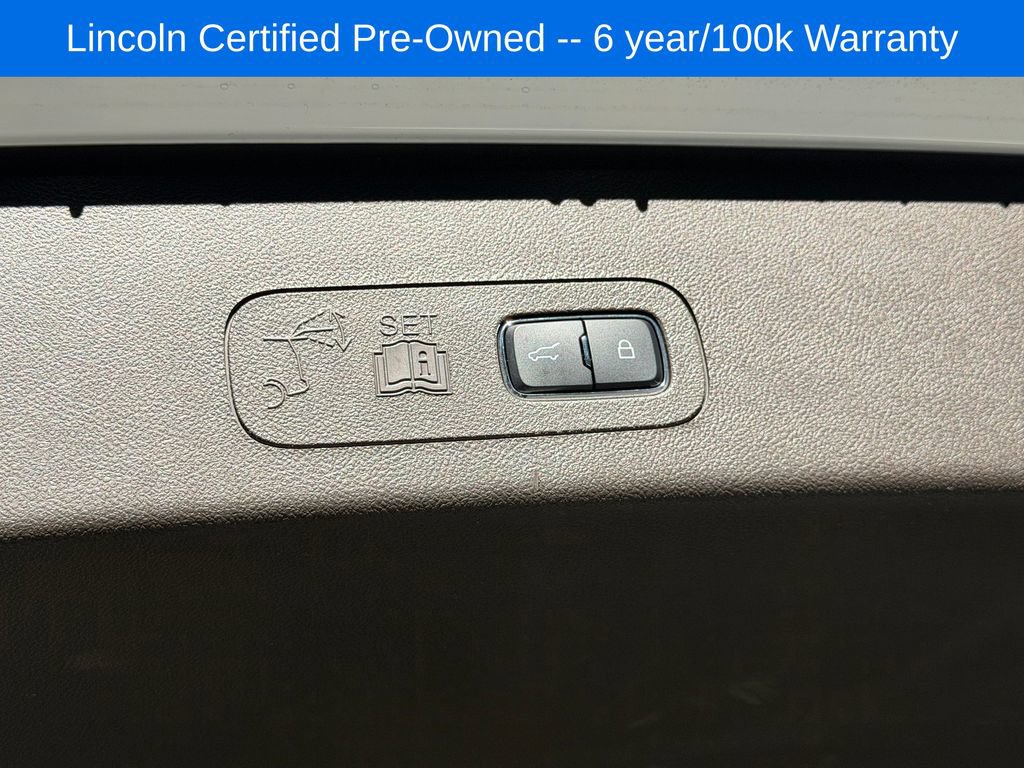 Used 2023 Lincoln Aviator Reserve w/ Equipment Group 201A AWD/4WD image 27