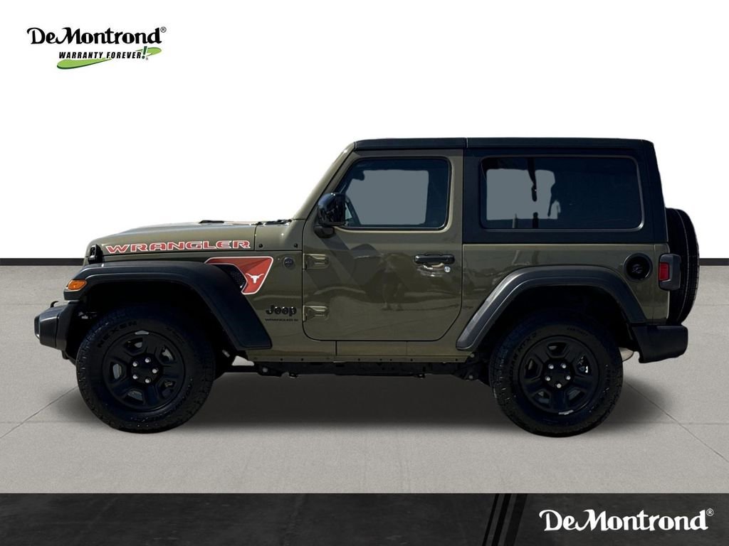 Used 2025 Jeep Wrangler Sport image 8