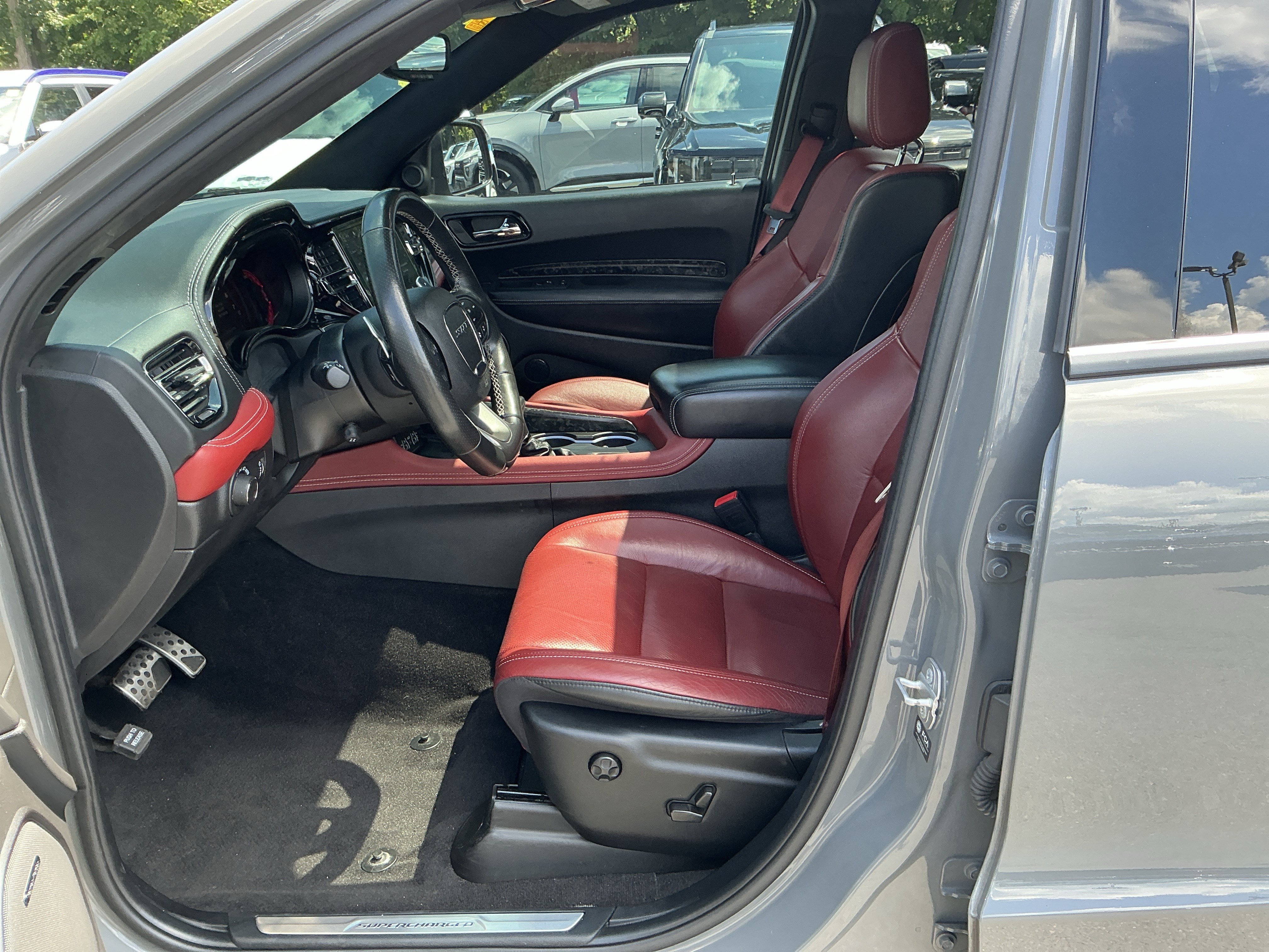 Used 2021 Dodge Durango SRT Hellcat w/ Premium Interior Group AWD/4WD image 15