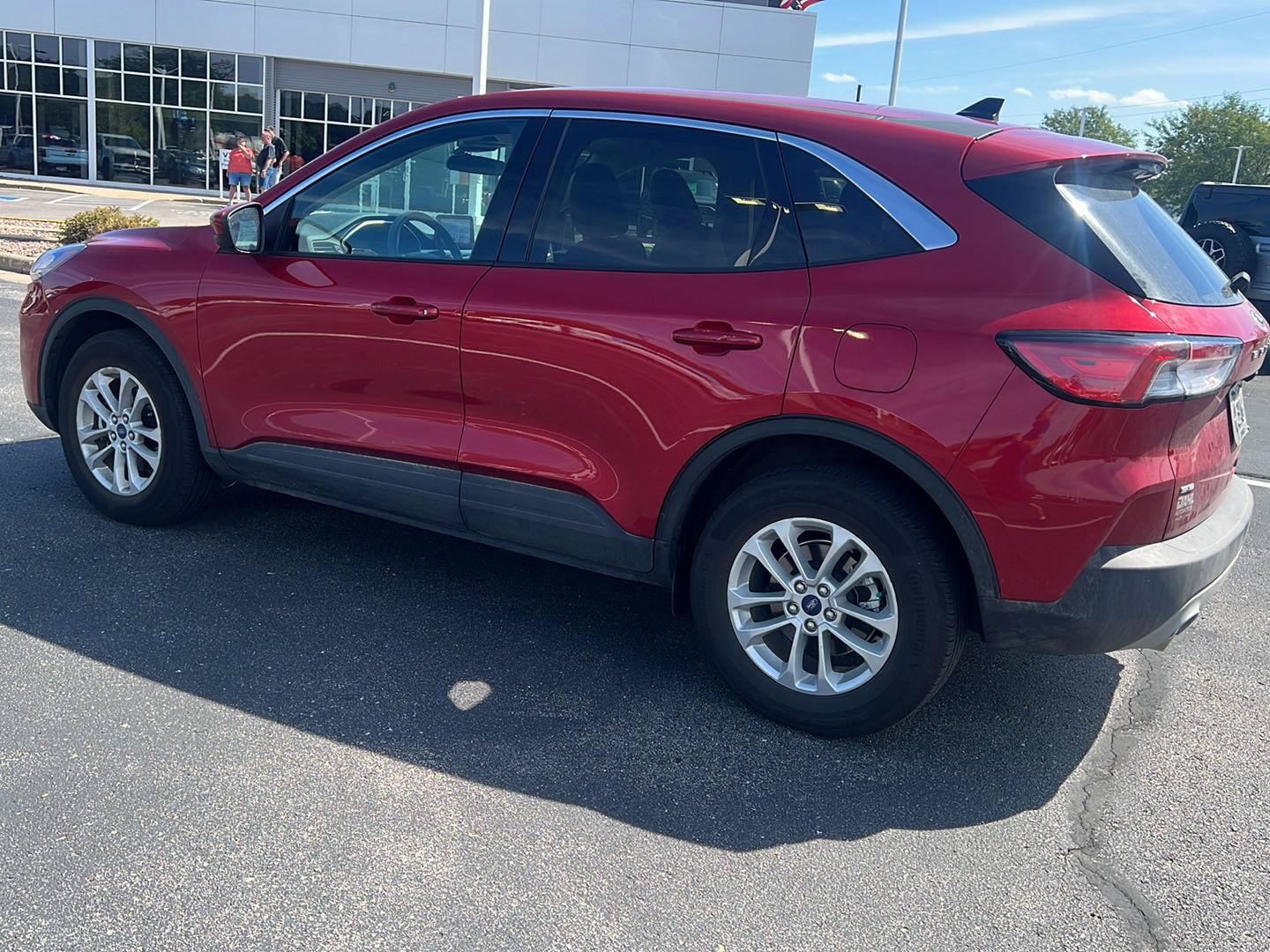 Used 2020 Ford Escape SE AWD/4WD image 9