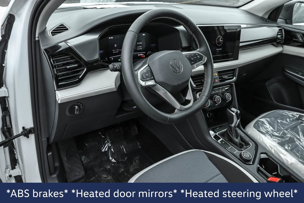 New 2026 Volkswagen Taos S image 4