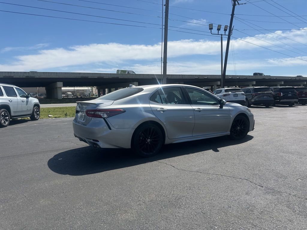 Used 2023 Toyota Camry XSE image 5