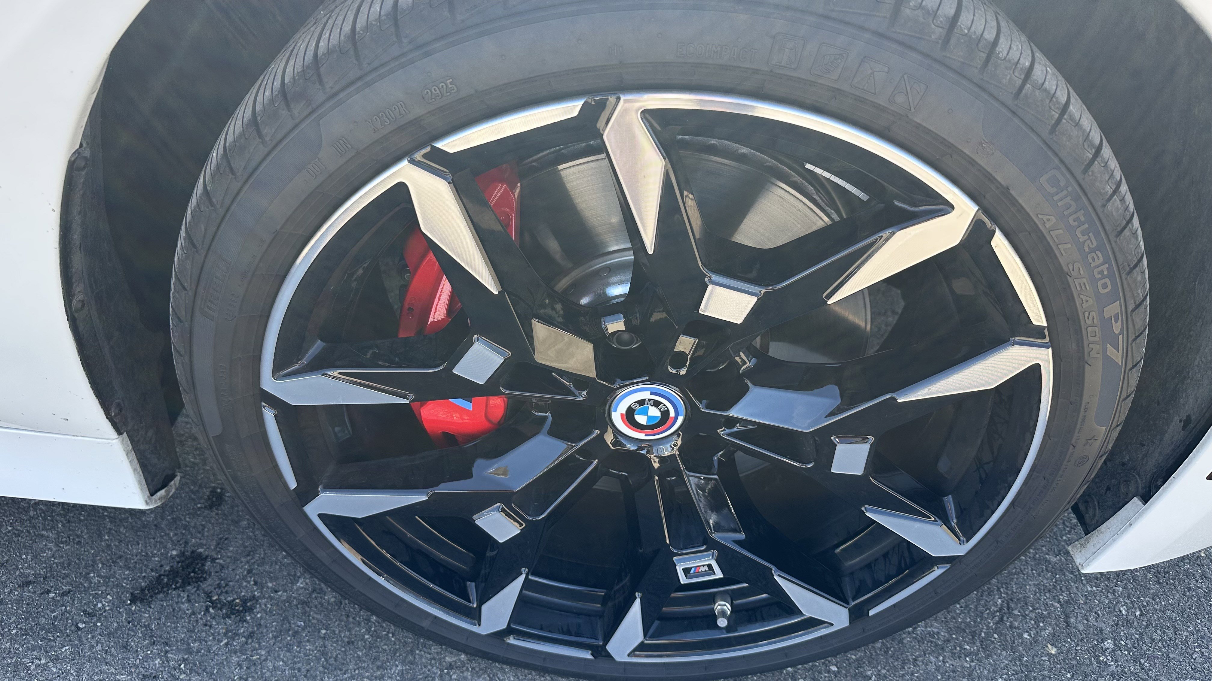 Certified 2026 BMW 330i xDrive Sedan w/ M Sport Package image 15