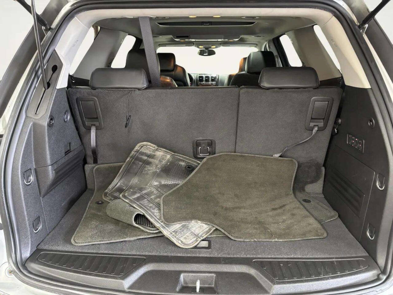 Used 2012 GMC Acadia Denali image 6