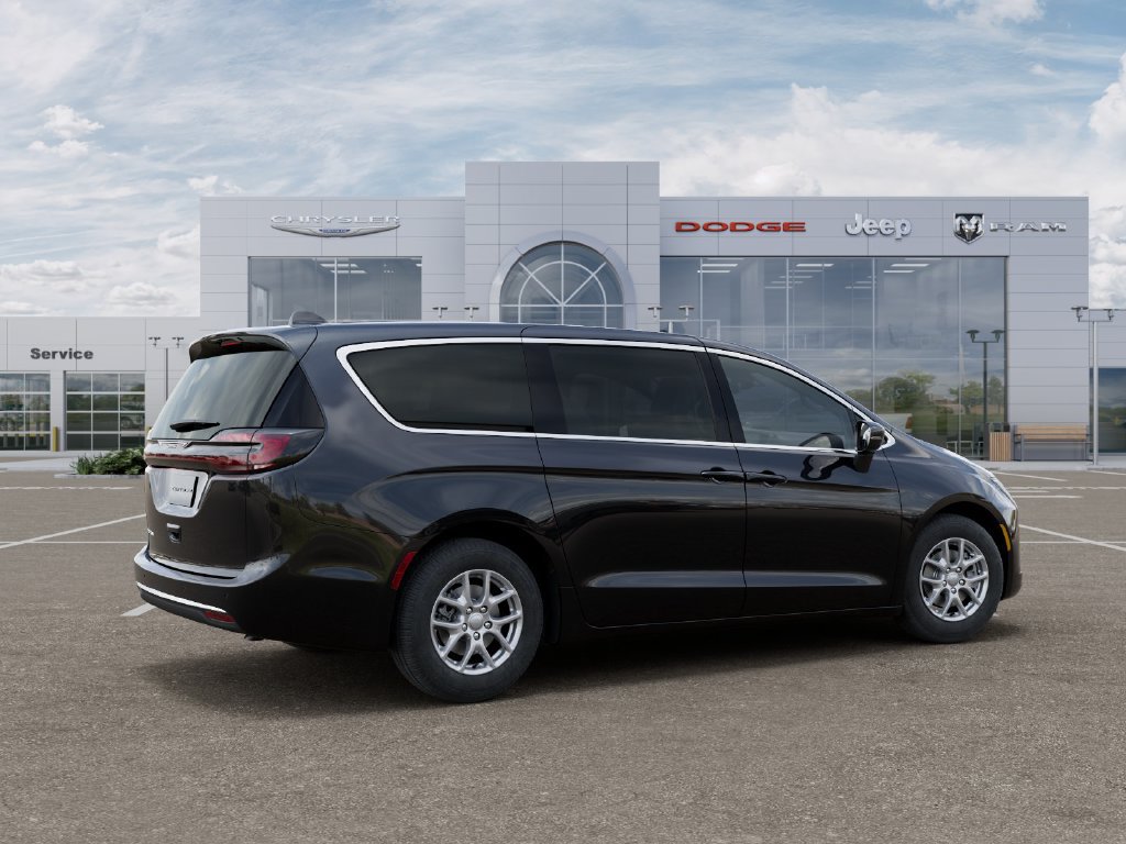 New 2027 Chrysler Pacifica Select FWD image 4