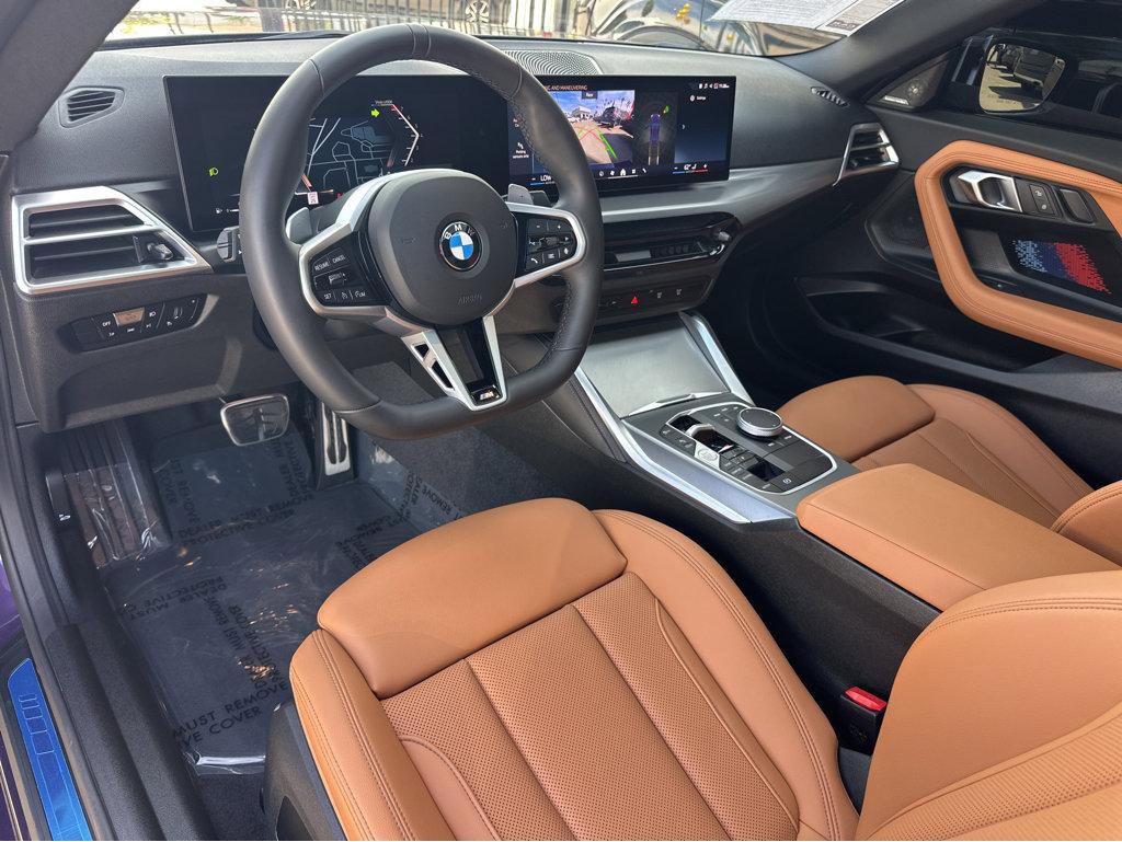 Used 2025 BMW 230i Coupe w/ M Sport Package image 16