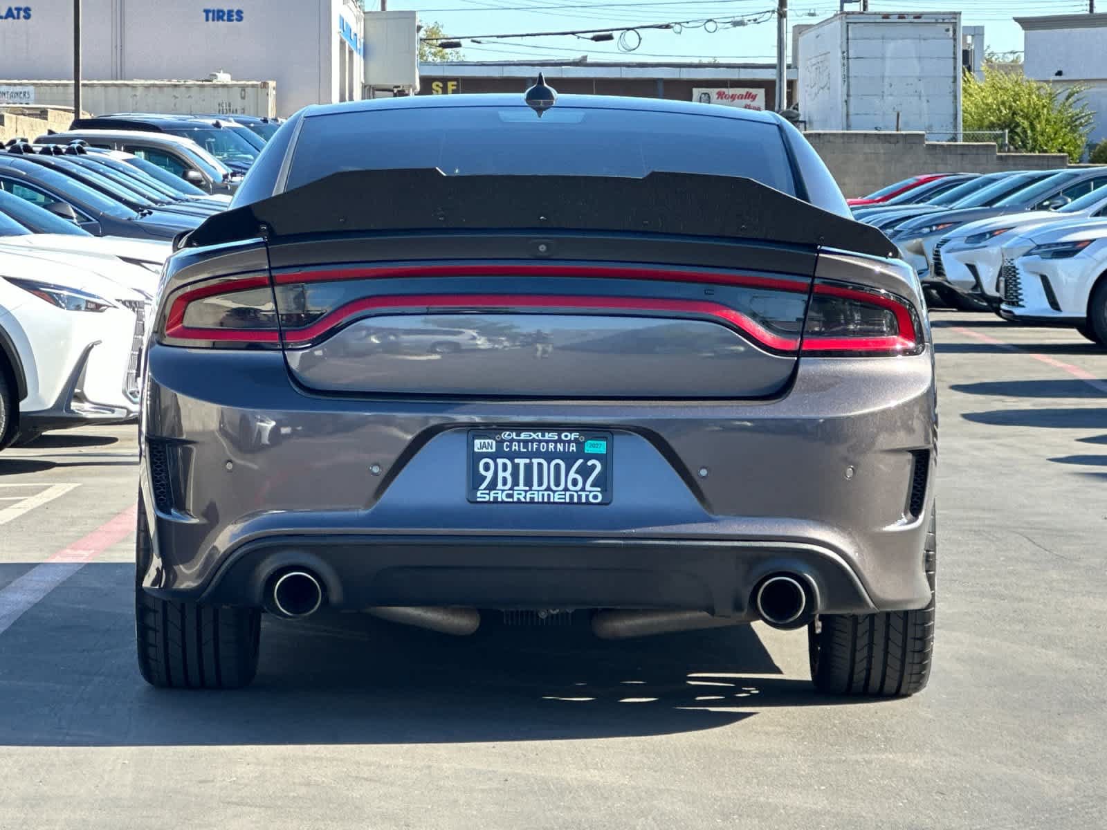 Used 2019 Dodge Charger Scat Pack RWD image 8