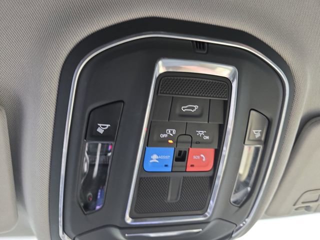 Used 2021 Jeep Grand Cherokee L Limited image 43