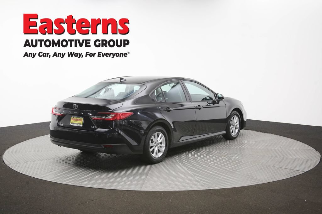Used 2025 Toyota Camry LE FWD image 40