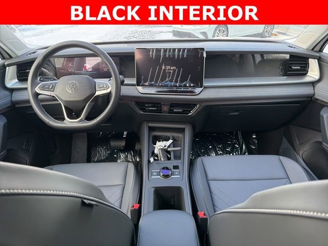New 2026 Volkswagen Tiguan SE image 2