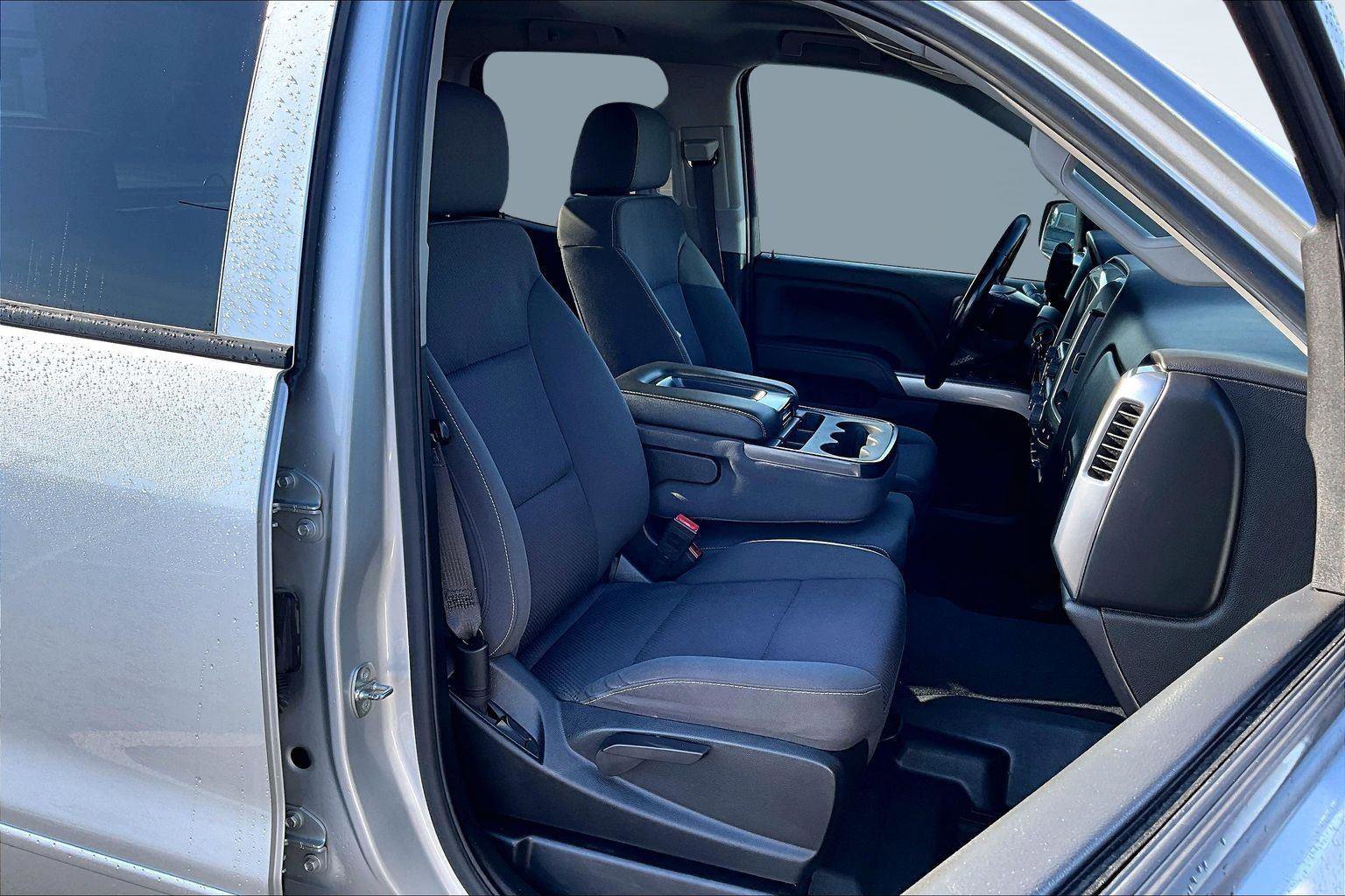 Used 2019 Chevrolet Silverado 1500 LT w/ All Star Edition image 8