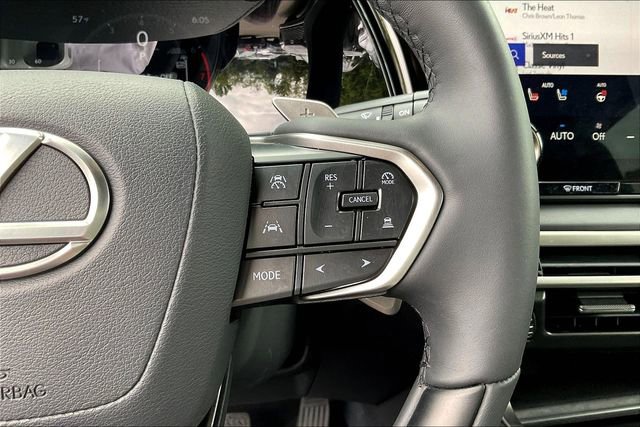 Certified 2025 Lexus RX 350 Premium w/ Convenience Package AWD/4WD image 12