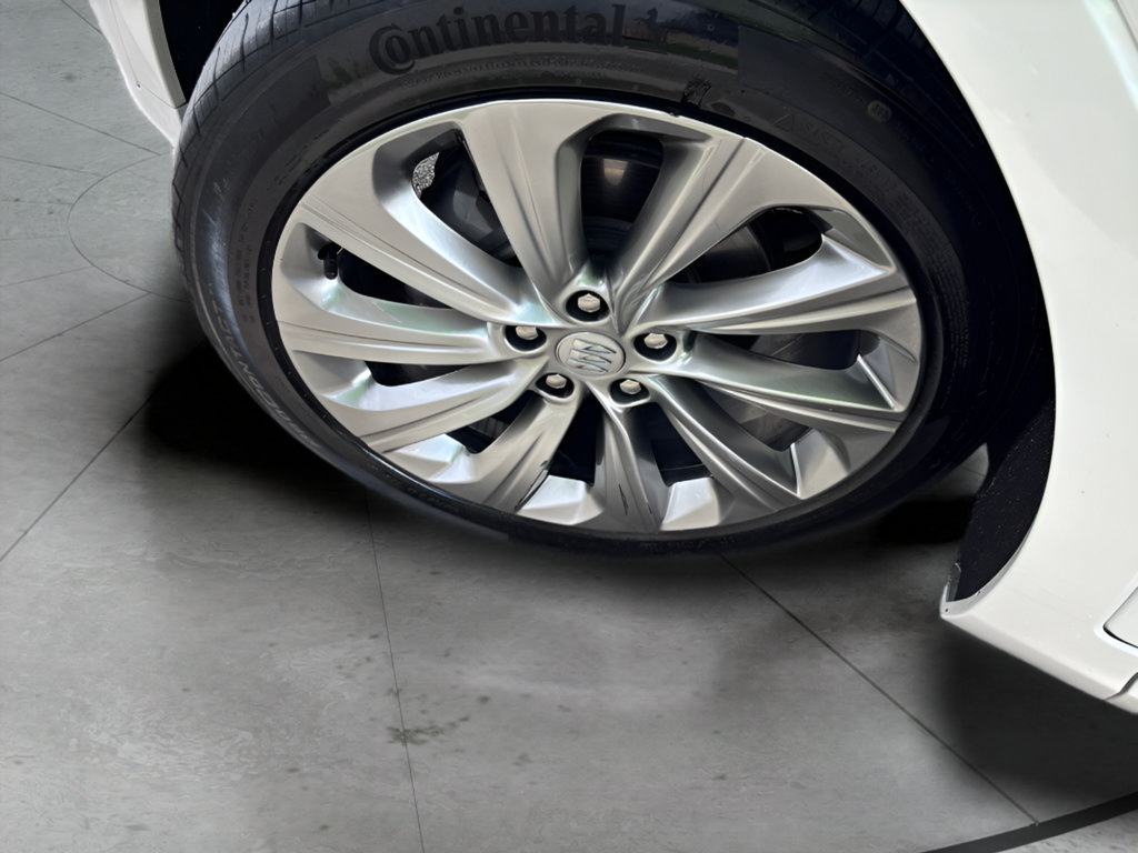Used 2025 Buick Envista Avenir FWD image 48