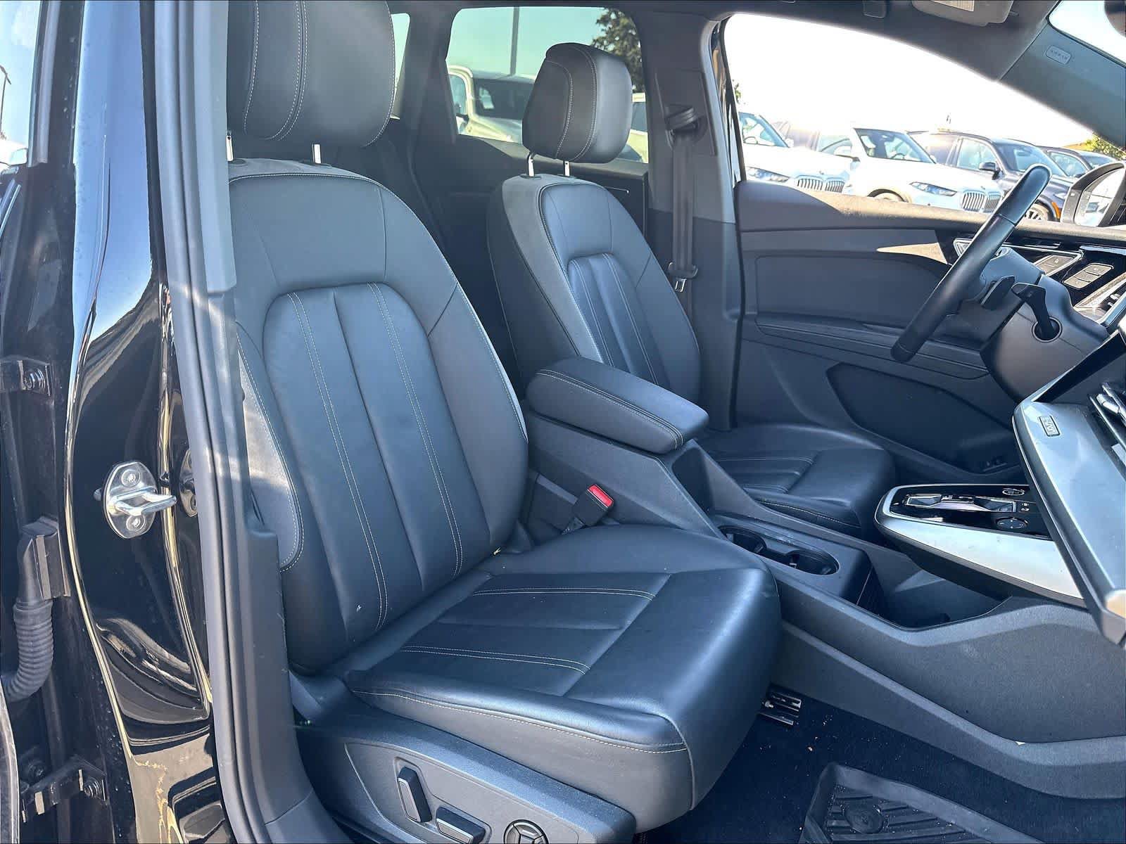 Used 2023 Audi Q4 e-tron Premium Plus w/ Premium Plus RWD image 29