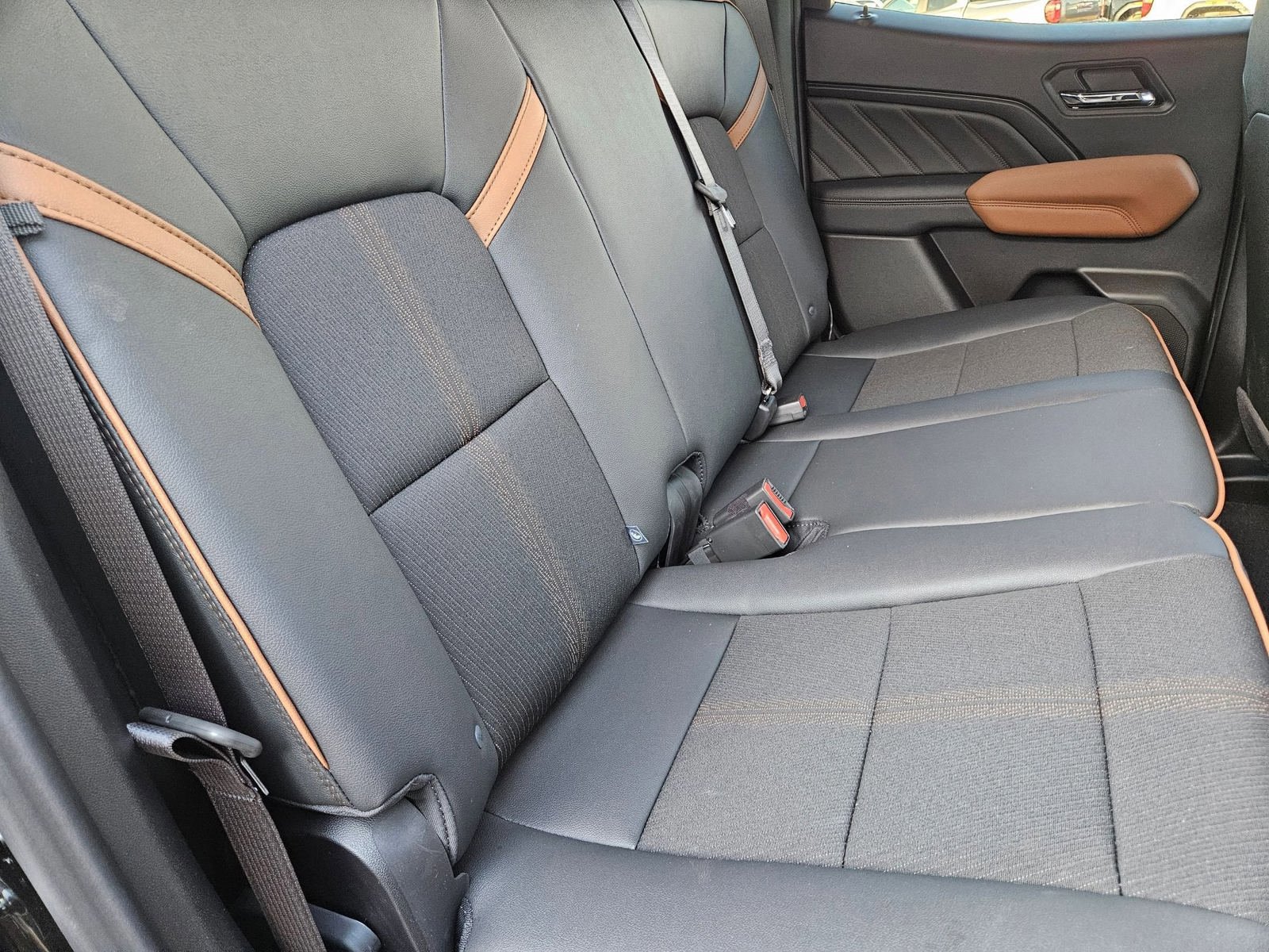 New 2026 GMC Canyon AT4 AWD/4WD image 27