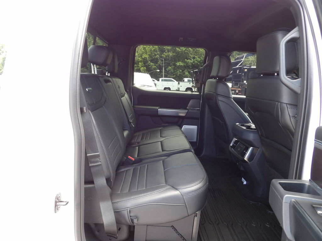Used 2026 Ford F450 Platinum AWD/4WD image 43