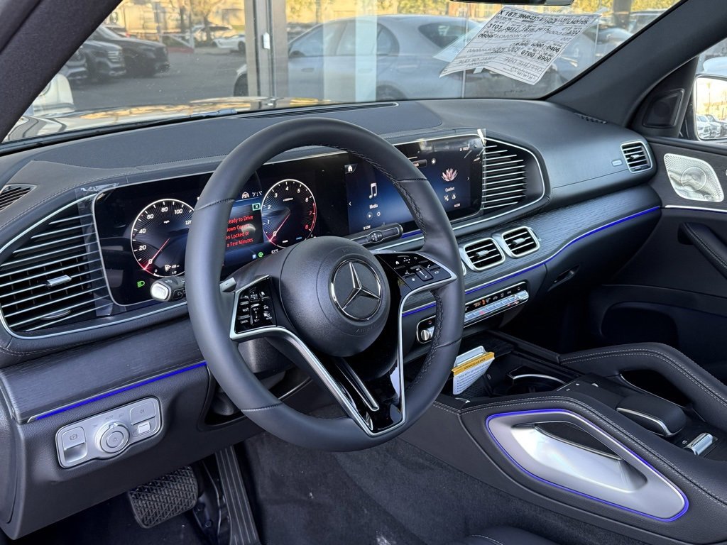 New 2025 Mercedes-Benz GLS 450 4MATIC image 21