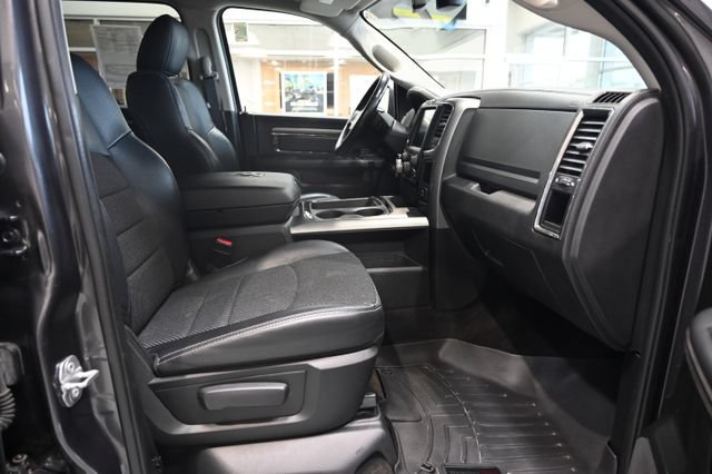 Used 2017 RAM 1500 Sport w/ Quick Order Package 26Q Night AWD/4WD image 11