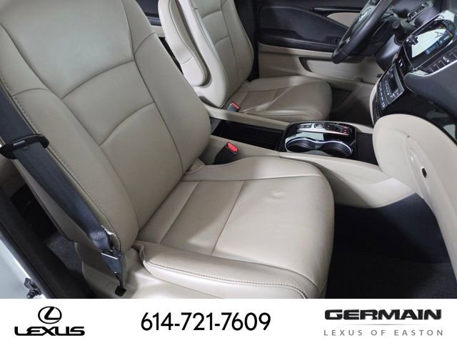 Used 2020 Honda Pilot Touring image 30