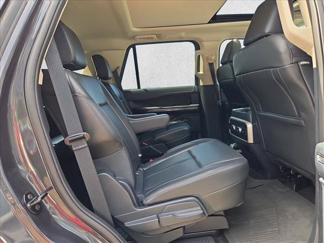 Used 2022 Ford Expedition XLT RWD image 19