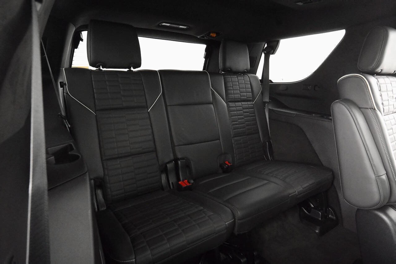 Used 2023 Cadillac Escalade V image 29