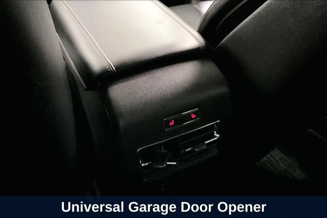 Used 2022 Lincoln Corsair AWD w/ Elements Package image 13