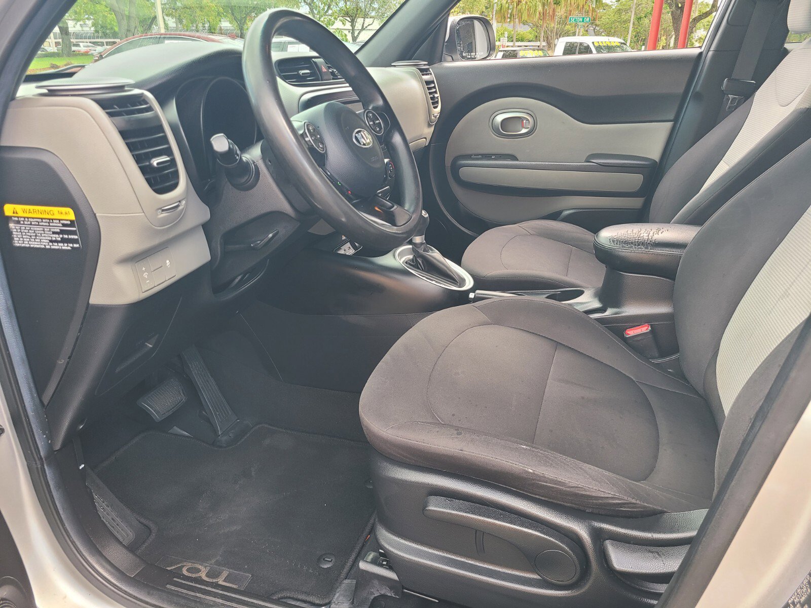 Used 2017 Kia Soul image 4