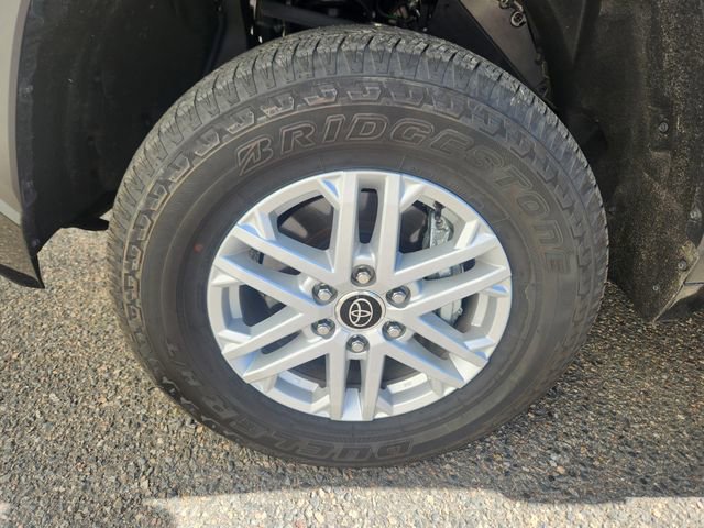 Used 2024 Toyota Tundra SR5 image 21