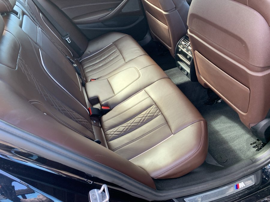 Used 2017 BMW 540i xDrive 540i xDrive Sedan image 13