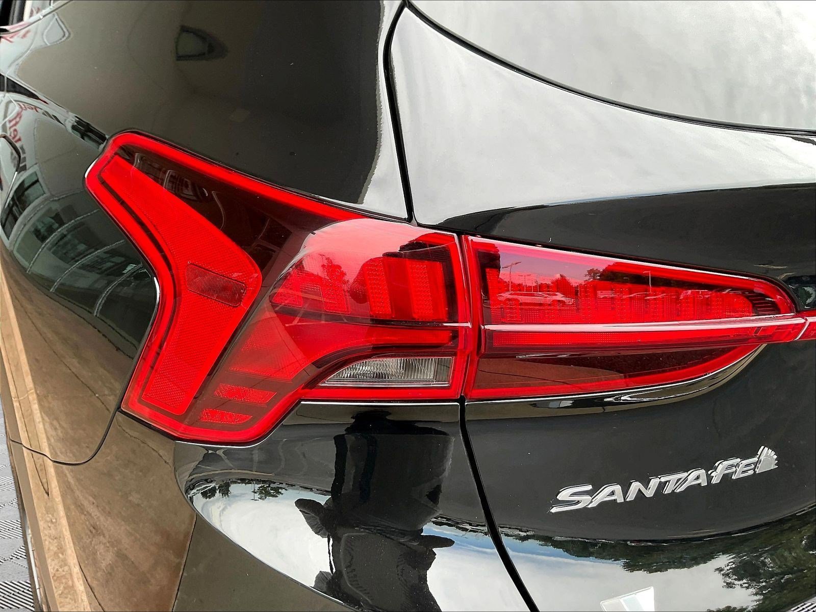 Used 2023 Hyundai Santa Fe SEL AWD/4WD image 22