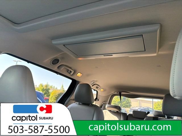Used 2020 Toyota Sienna XLE Premium FWD image 18