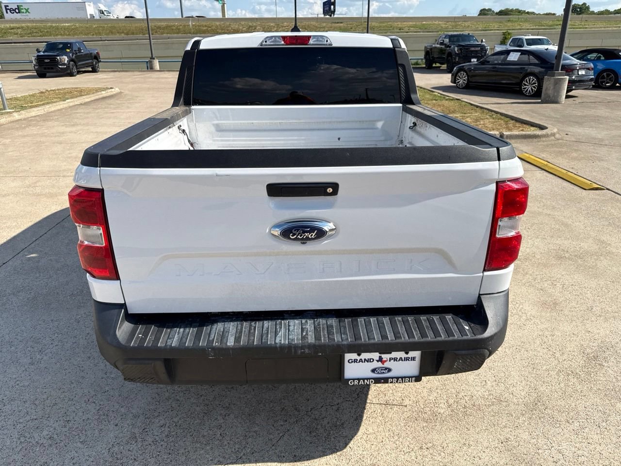 Used 2022 Ford Maverick XL FWD image 9