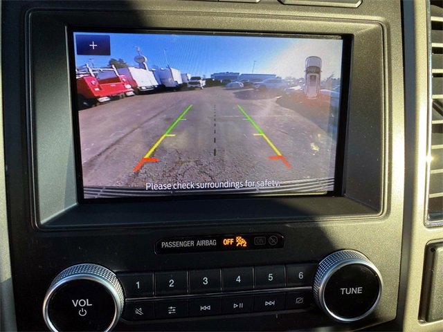 Used 2021 Ford Expedition XLT image 13