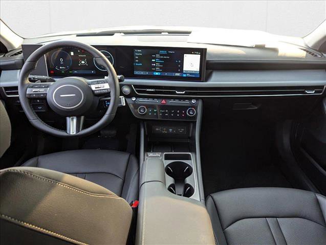 New 2025 Hyundai Sonata Limited image 14