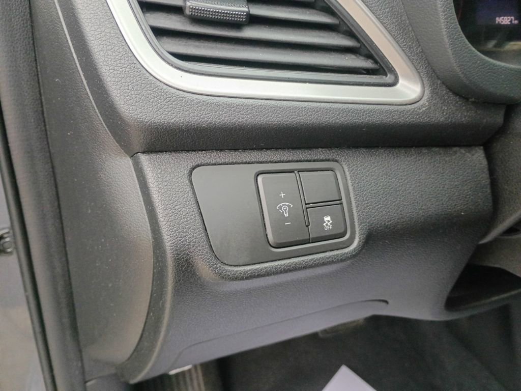 Used 2019 Hyundai Accent SE image 14