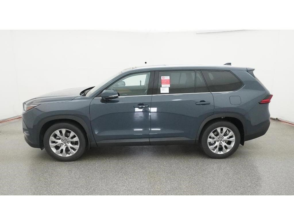 New 2026 Toyota Grand Highlander Limited image 3