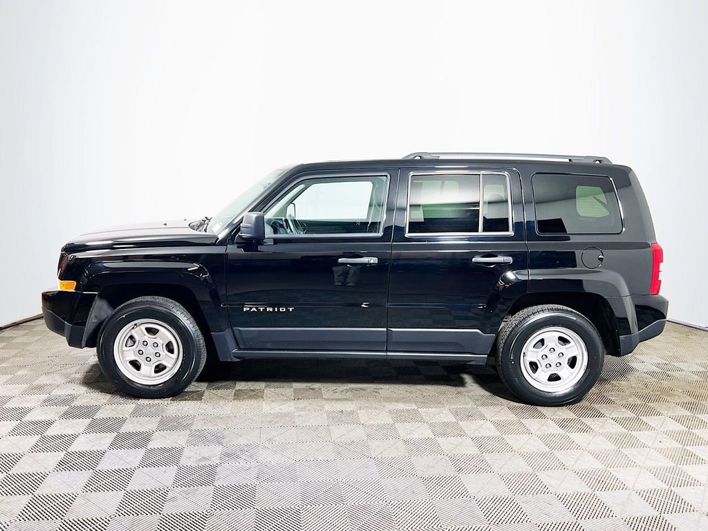 Used 2017 Jeep Patriot Sport image 5