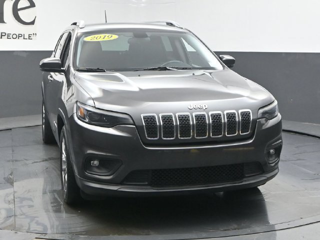 Used 2019 Jeep Cherokee Latitude Plus FWD image 56
