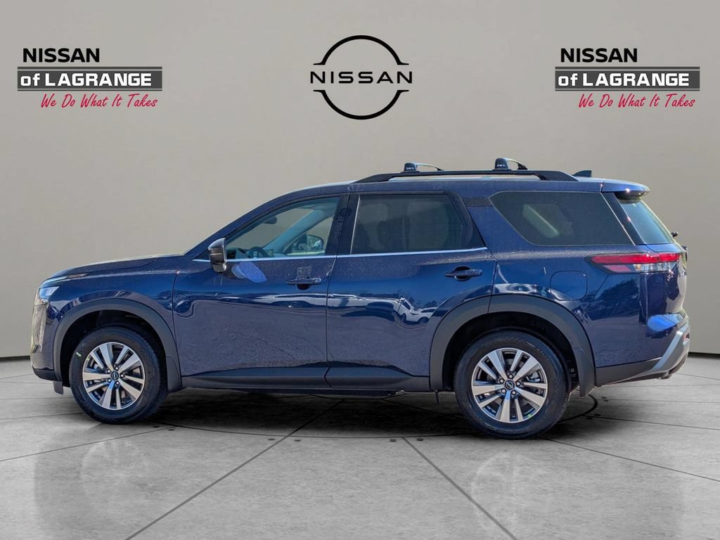 New 2026 Nissan Pathfinder SL FWD image 7