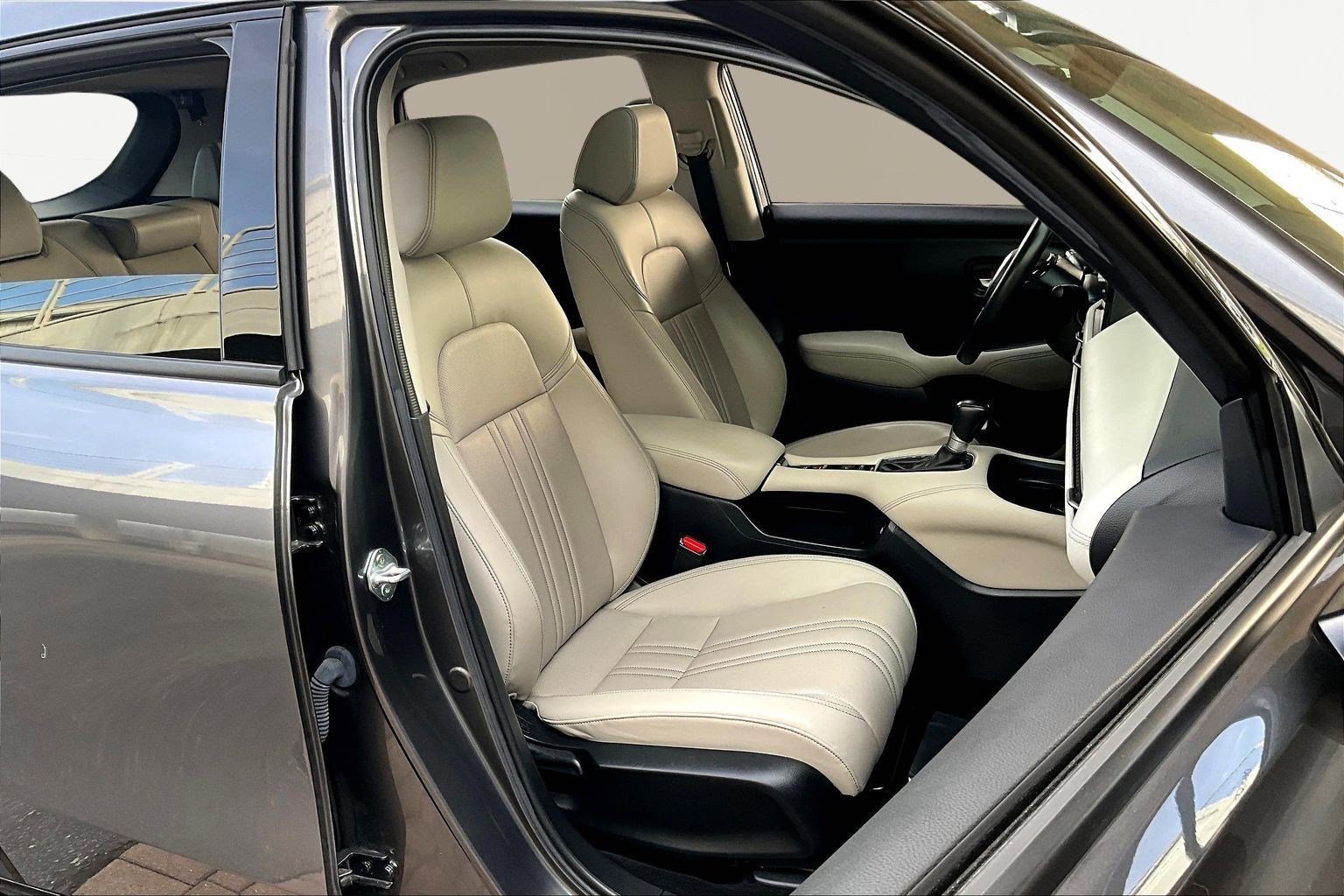 Used 2023 Honda HR-V EX-L image 29