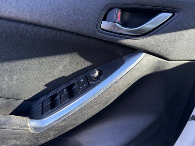 Used 2016 MAZDA CX-5 Touring image 26