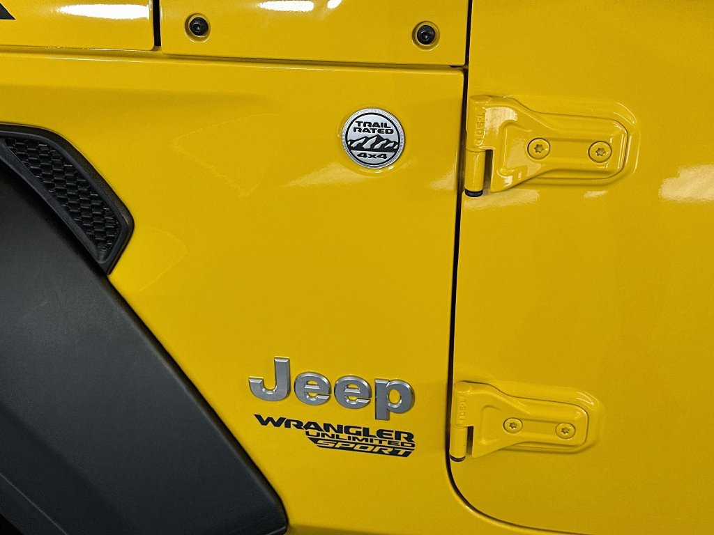 Used 2020 Jeep Wrangler Unlimited Sport AWD/4WD image 27